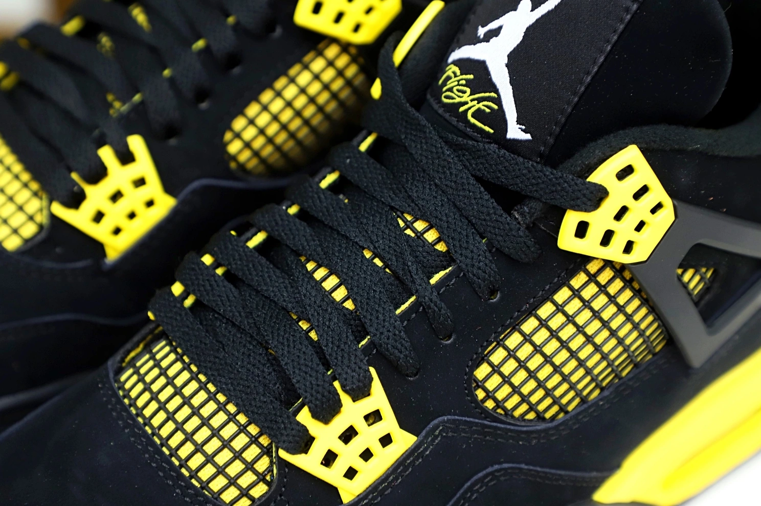 Jordan4 2023 Air Jordan  thunder 0804